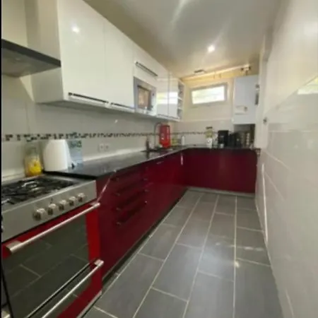 Homestay Chambre Pinky Elisabeth Proche Paris